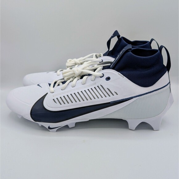 Athletic_Shoes